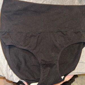 FREE!! INERSY Black Womens Panties. size S. New without tags.